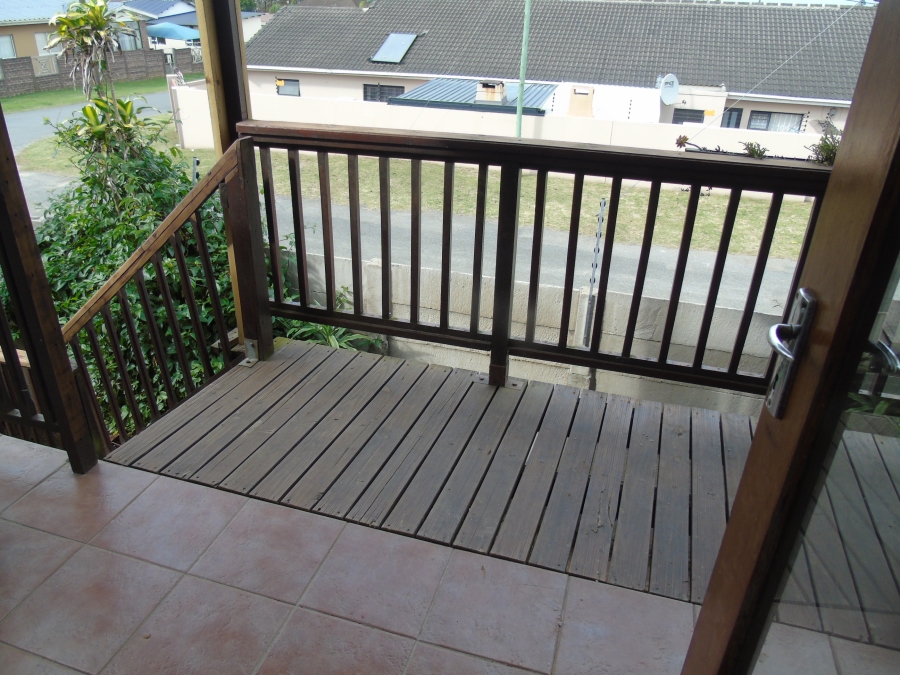 To Let 1 Bedroom Property for Rent in Gonubie Eastern Cape